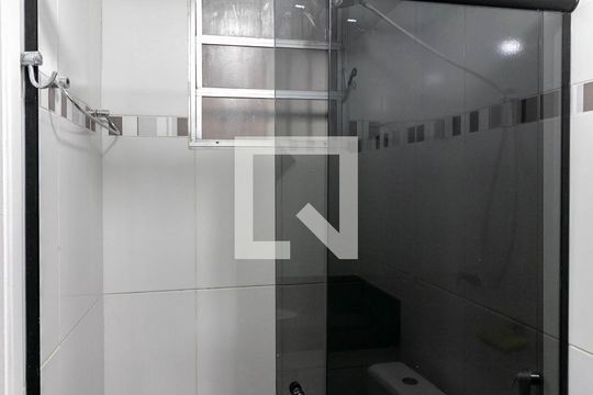 Banheiro da Suíte de apartamento para alugar com 3 quartos, 150m² em Buritis, Belo Horizonte