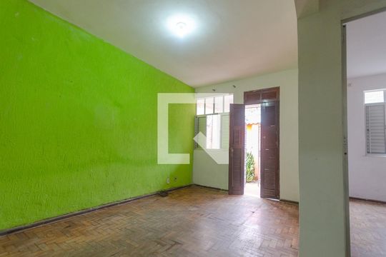 Sala de casa para alugar com 2 quartos, 79m² em Federação, Salvador
