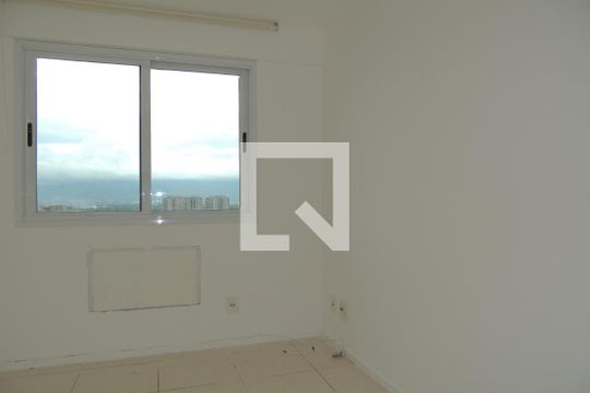 Quarto 1 de apartamento para alugar com 2 quartos, 65m² em Recreio dos Bandeirantes, Rio de Janeiro