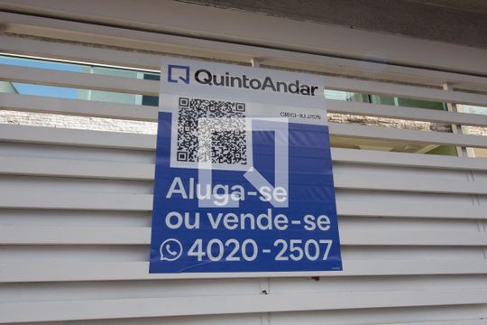 Fachada de casa à venda com 3 quartos, 400m² em Jardim Popular, São Paulo