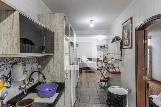 Cozinha de casa à venda com 3 quartos, 290m² em Vila Carrao, São Paulo