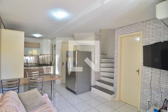 Casa de Condomínio à venda com 2 quartos, 70m² em Nossa Senhora das Graças, Canoas