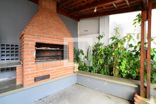 Churrasqueira de apartamento à venda com 2 quartos, 49m² em Vila Guarani (z Sul), São Paulo