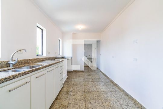 Cozinha de apartamento para alugar com 3 quartos, 170m² em Jardim Jabaquara, São Paulo