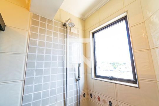 Banheiro da Suíte 2 de apartamento para alugar com 3 quartos, 170m² em Jardim Jabaquara, São Paulo