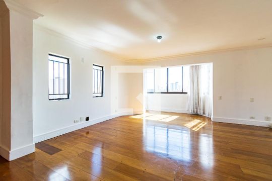 Sala de apartamento para alugar com 3 quartos, 170m² em Jardim Jabaquara, São Paulo