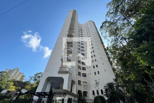 Fachada de apartamento à venda com 3 quartos, 130m² em Vila Andrade, São Paulo