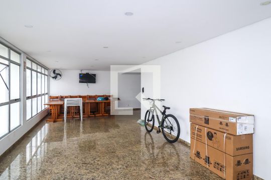 Área comum de apartamento à venda com 3 quartos, 72m² em Bosque da Saúde, São Paulo