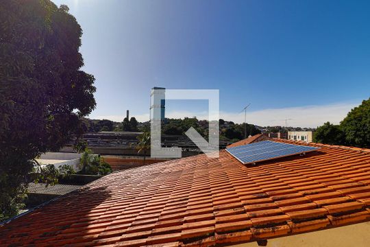 Vista do Quarto 3 de casa à venda com 6 quartos, 360m² em Cachoeirinha, Belo Horizonte