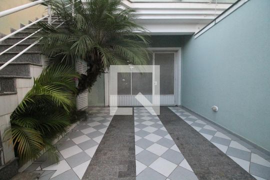 Casa à venda com 4 quartos, 200m² em Tucuruvi, São Paulo
