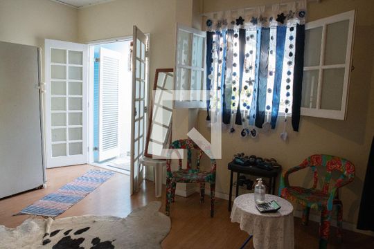 Quarto Edícula de casa à venda com 3 quartos, 180m² em Perdizes, São Paulo