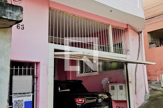Fachada de kitnet/studio para alugar com 1 quarto, 20m² em Vila Zat, São Paulo