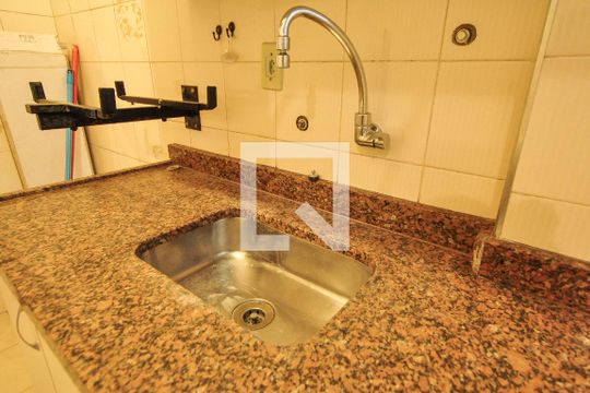 Cozinha de apartamento à venda com 1 quarto, 50m² em Cerqueira César, São Paulo