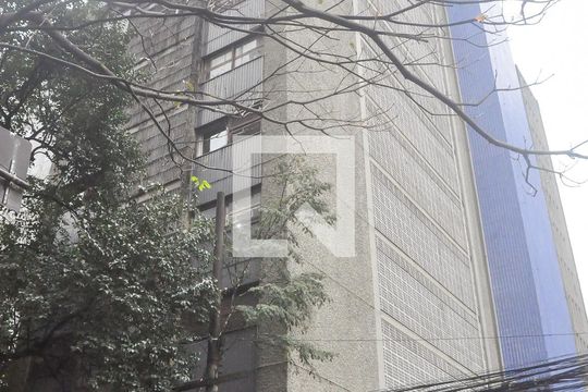 Fachada de apartamento à venda com 1 quarto, 50m² em Cerqueira César, São Paulo