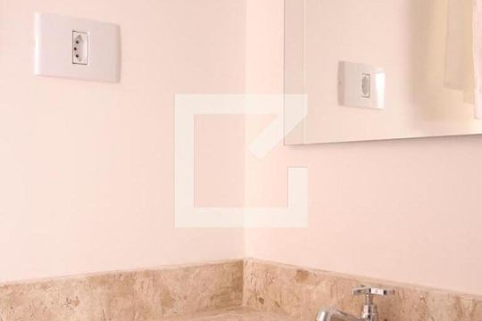 Banheiro de kitnet/studio à venda com 1 quarto, 25m² em Santana, São Paulo