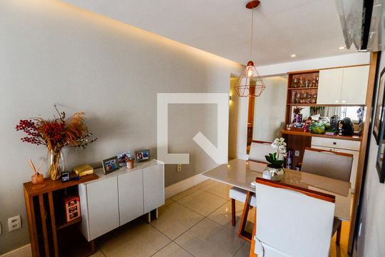 Sala de apartamento à venda com 3 quartos, 88m² em Vila Isabel, Rio de Janeiro