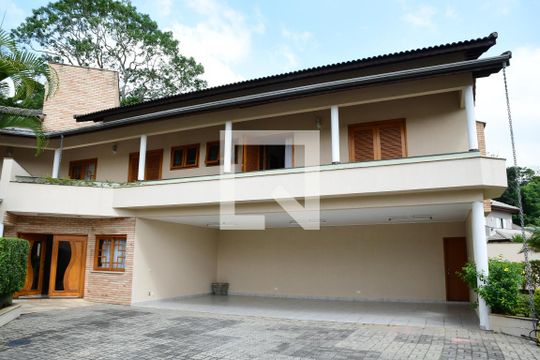 Garagem de casa de condomínio para alugar com 4 quartos, 670m² em Jardim Passárgada I, Cotia