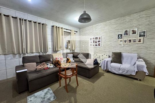 Sala de casa para alugar com 3 quartos, 120m² em Loteamento Parque Recreio, São Leopoldo