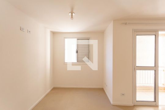 Sala de apartamento à venda com 2 quartos, 57m² em Novo Osasco, Osasco