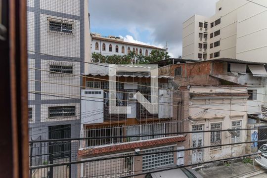 Sala 2 - Vista de casa de condomínio à venda com 4 quartos, 50m² em Tijuca, Rio de Janeiro