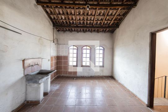 Área de Serviço de casa à venda com 2 quartos, 400m² em Vila Carrao, São Paulo