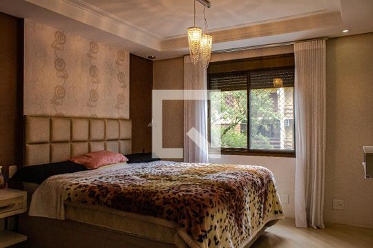 Quarto 1 - Suíte de apartamento à venda com 2 quartos, 201m² em Centro, Canoas