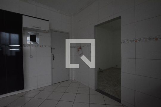Cozinha de apartamento à venda com 1 quarto, 50m² em Vila da Penha, Rio de Janeiro