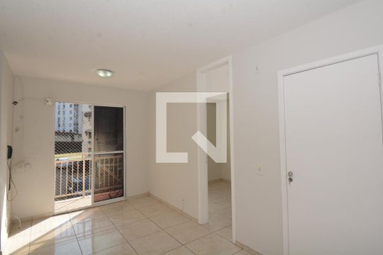 Apartamento à venda com 3 quartos, 57m² em Cordovil, Rio de Janeiro