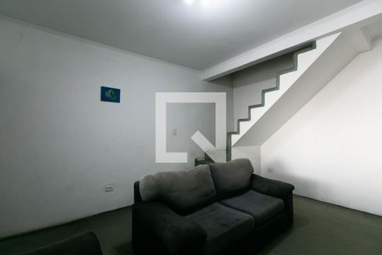 Sala de casa à venda com 3 quartos, 93m² em Vila Carmosina, São Paulo