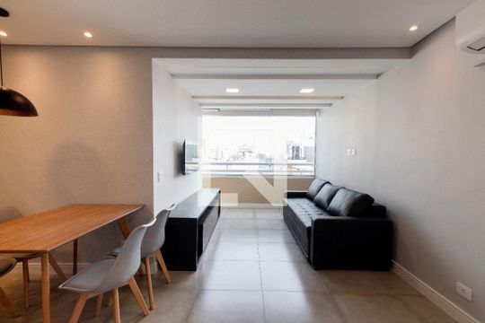 Sala de apartamento à venda com 2 quartos, 62m² em Pinheiros, São Paulo