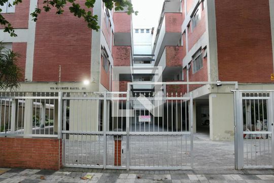 Fachada de apartamento para alugar com 2 quartos, 70m² em Vila Julia, Guarujá