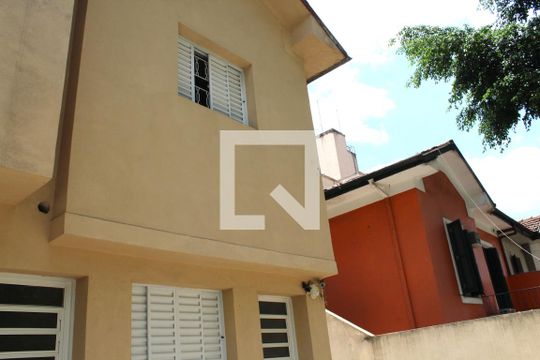 Fachada de kitnet/studio para alugar com 1 quarto, 15m² em Perdizes, São Paulo