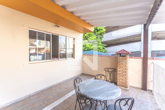 Quintal de casa à venda com 3 quartos, 360m² em Jardim do Mar, São Bernardo do Campo