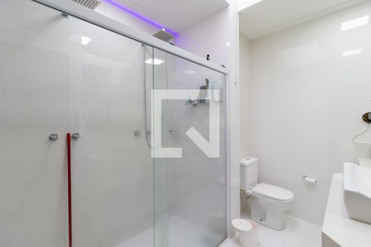 Banheiro da Suíte 1 de casa à venda com 3 quartos, 700m² em Jardim Franca, São Paulo