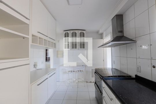 Cozinha de apartamento à venda com 3 quartos, 97m² em Vila Gomes Cardim, São Paulo