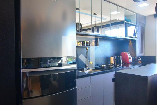Cozinha de apartamento à venda com 2 quartos, 52m² em Fátima, Canoas