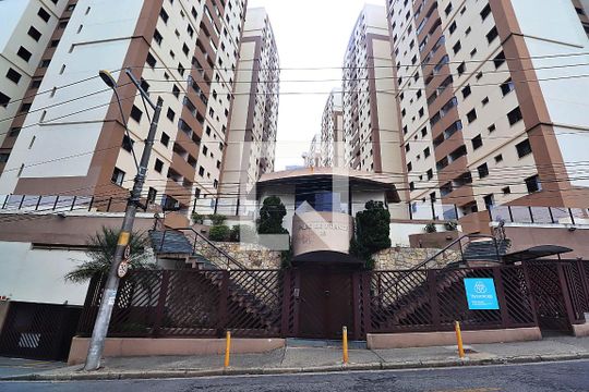 Fachada de apartamento para alugar com 3 quartos, 80m² em Vila Apiai, Santo André
