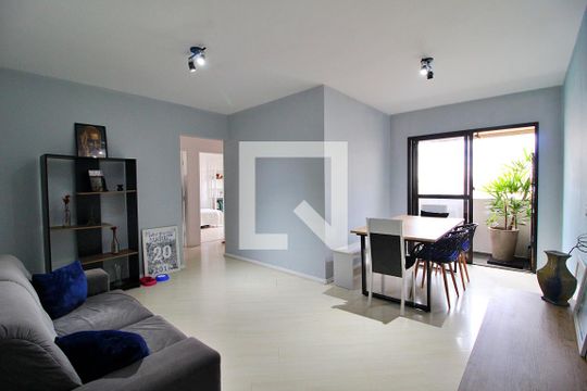 Apartamento para alugar com 3 quartos, 80m² em Vila Apiai, Santo André