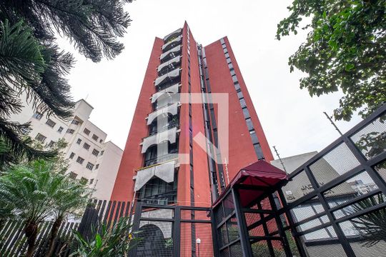 Fachada de apartamento para alugar com 2 quartos, 82m² em Pinheiros, São Paulo