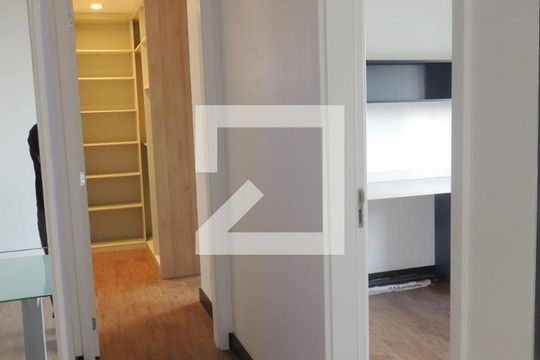 Corredor de apartamento para alugar com 2 quartos, 55m² em Novo Taquaral, Campinas