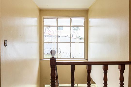 Acesso aos Quartos de casa à venda com 4 quartos, 250m² em Vila Tramontano, São Paulo