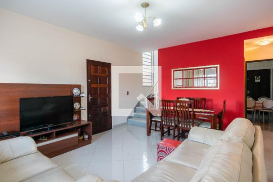 Casa à venda com 2 quartos, 121m² em Jardim Peri, São Paulo