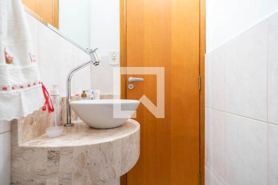 Lavabo de casa à venda com 2 quartos, 121m² em Jardim Peri, São Paulo