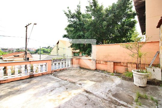 Quintal de casa à venda com 4 quartos, 198m² em Paulicéia, São Bernardo do Campo