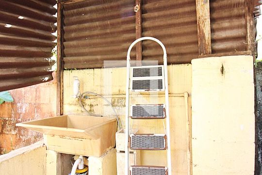 Lavanderia Edicula de casa à venda com 4 quartos, 198m² em Paulicéia, São Bernardo do Campo