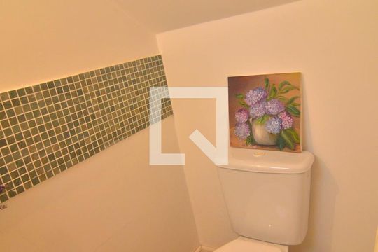 Lavabo de casa à venda com 5 quartos, 240m² em Nossa Senhora das Gracas, Canoas