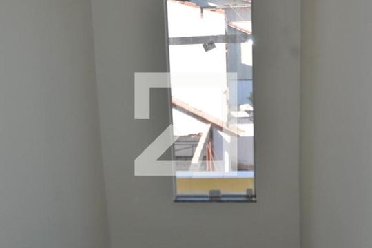 Escada de Acesso ao Segundo Andar de casa para alugar com 4 quartos, 250m² em Freguesia (jacarepaguá), Rio de Janeiro