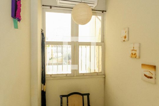 Sala de apartamento para alugar com 1 quarto, 50m² em Copacabana, Rio de Janeiro