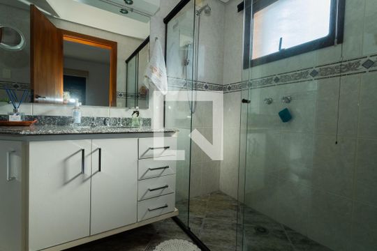 Banheiro do Quarto 2 de apartamento à venda com 4 quartos, 248m² em Bela Aliança, São Paulo