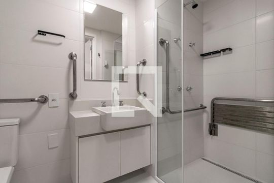 Banheiro do Studio de kitnet/studio à venda com 1 quarto, 29m² em Vila Mariana, São Paulo